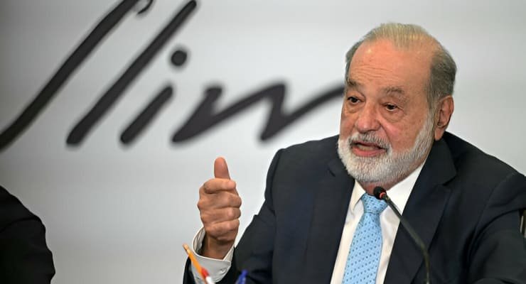 Carlos Slim durante una conferencia