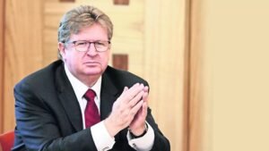 ¿Quién es Germán Larrea, el segundo empresario más rico del país?